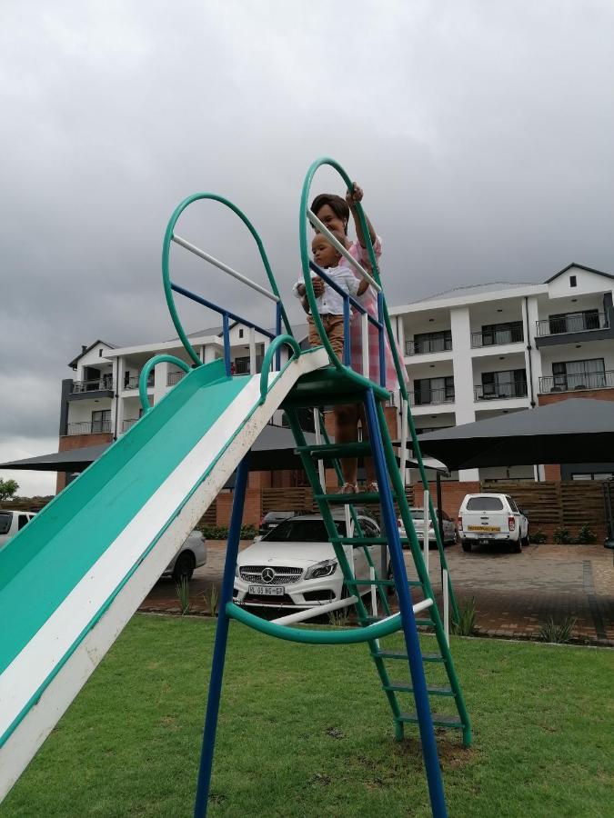 The Blyde Riverwalk Estate, Crystal Lagoon, Pretoria East Extérieur photo