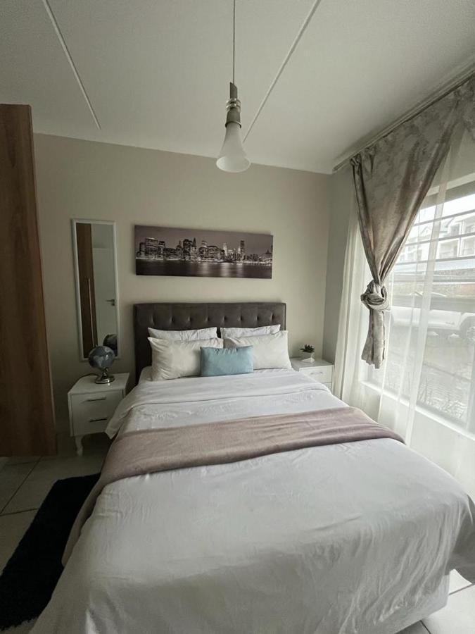 The Blyde Riverwalk Estate, Crystal Lagoon, Pretoria East Extérieur photo
